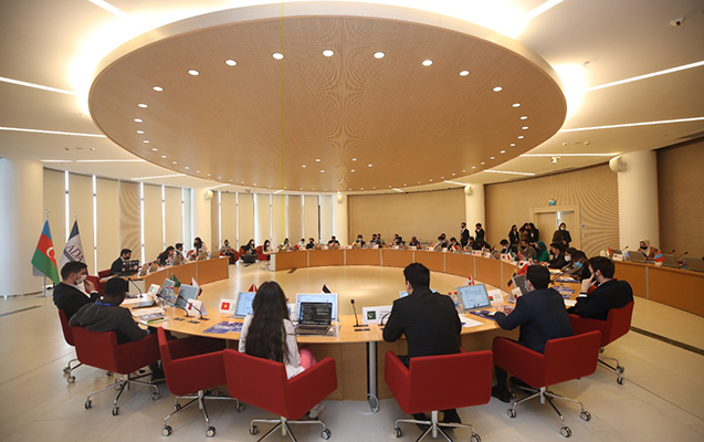 milli-qosulmama-herekati-modeli-simulyasiya-konfransi-ada-universitetinde-kecirildi