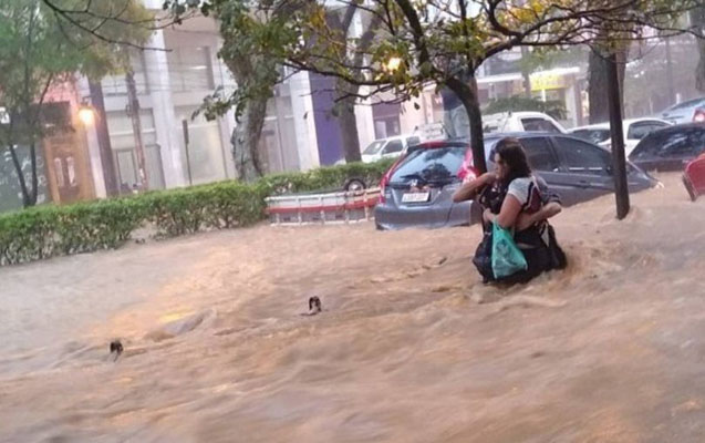 braziliyada-sel-qurbanlarinin-sayi-35-e-catdi