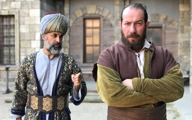 azerbaycanli-aktyorlar-rusiyanin-tarixi-serialinda