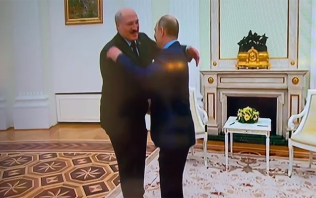 putin-lukasenko-gorusunde-uzun-masadan-istifade-olunmadi
