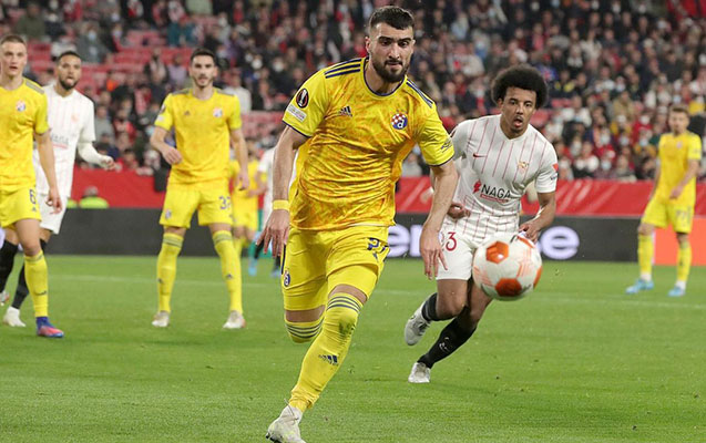 mahir-emreli-dinamoda-debut-etdi
