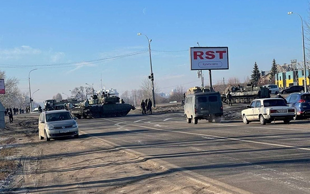 rusiya-qosunlari-xarkova-girdi