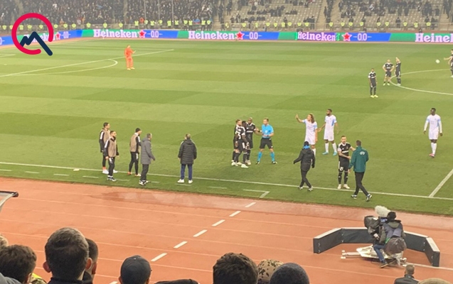 qurban-qurbanovdan-mohtesem-jest