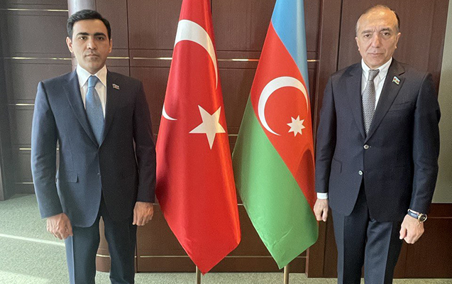 deputatlar-ankarada-anim-merasiminde-istirak-edib