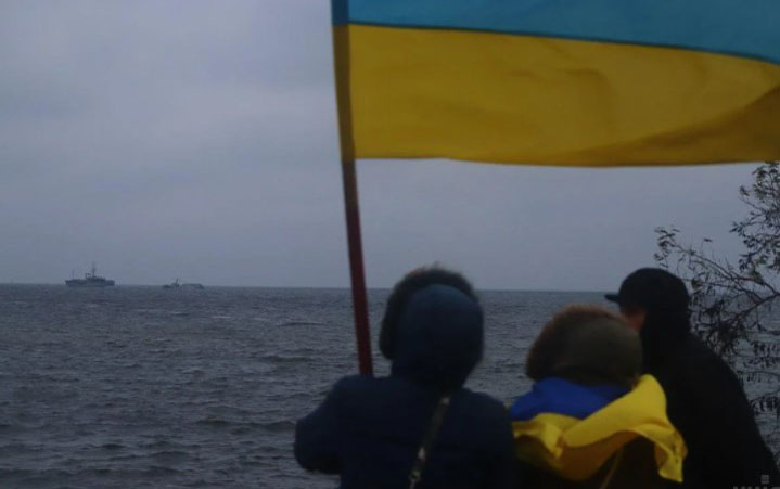 odessa-uzerinde-rusiya-herbi-teyyaresi-vuruldu