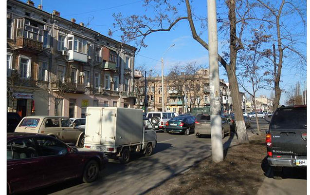 Odessada azərbaycanlıların maşın karvanı atəşə tutulub, 3 nəfər ölüb