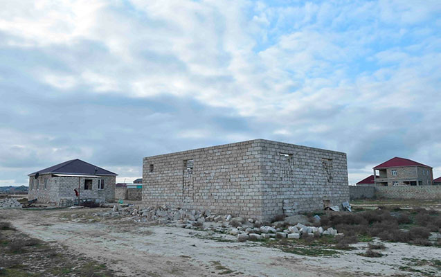 abseronda-qanunsuz-evlerin-tikintisinin-qarsisi-alindi