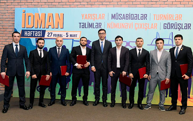idmancilara-verilen-menzillerin-orderleri-teqdim-edildi