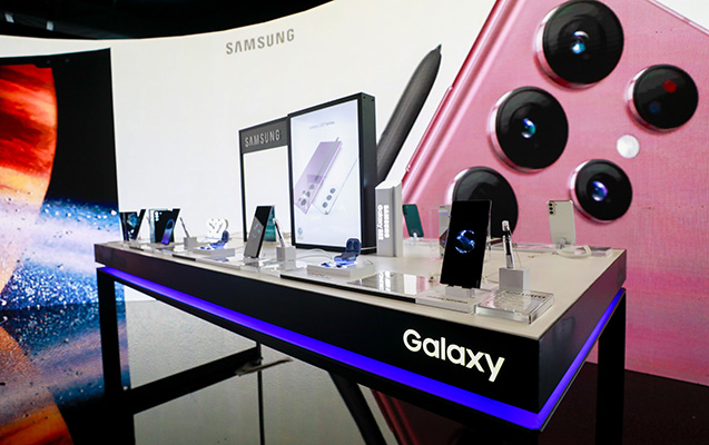 yeni-samsung-galaxy-s22-seriyasinin-teqdimati