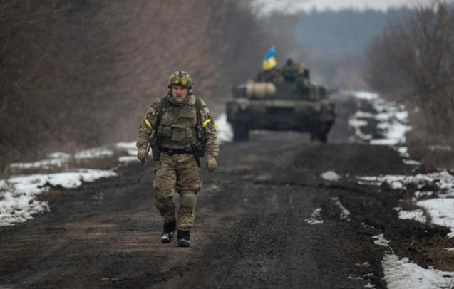 Ukraynalılar Kiyevdə rusların 7 tankını ələ keçirdi