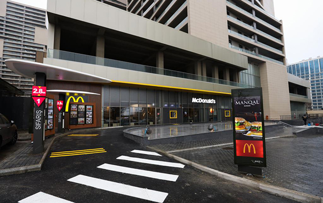 bakida-yeni-mcdonalds-restorani-acildi