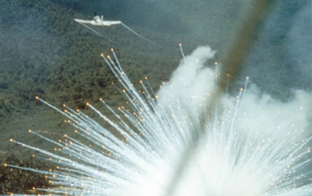 rusiya-ukraynaya-qarsi-fosforlu-doyus-sursatlarindan-istifade-edir