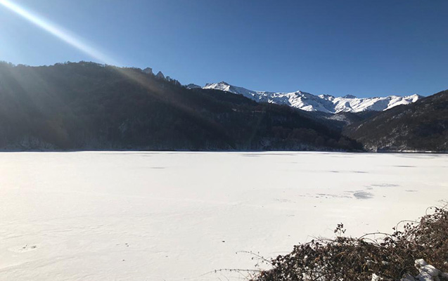 goygolde-nadir-hadise-su-buz-bagladi