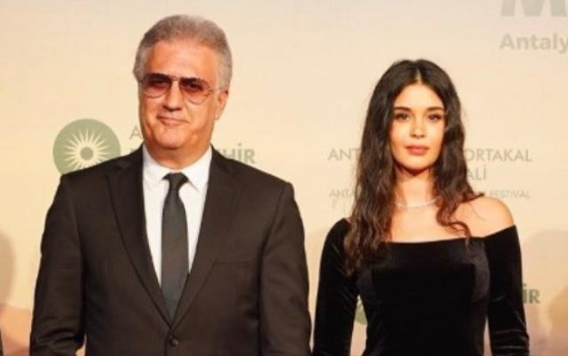 meshur-aktyor-ozunden-30-yas-kicik-sevgilisinden-ayrildi