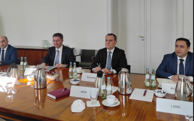 ceyhun-bayramov-stefan-mayerle-gorusdu