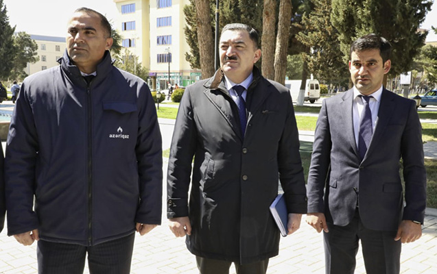 azeriqaz-sirvanda-vetendaslarla-gorus-kecirdi