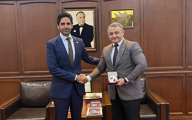 el-cezire-ile-aztv-emekdasliga-baslayacaq