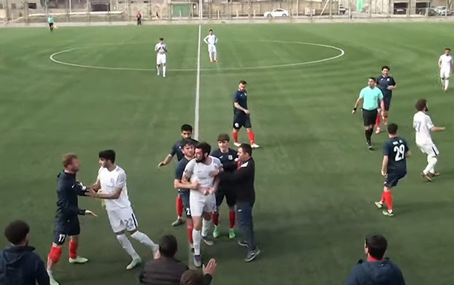 azerbaycan-cempionatinin-oyununda-dava-dusdu