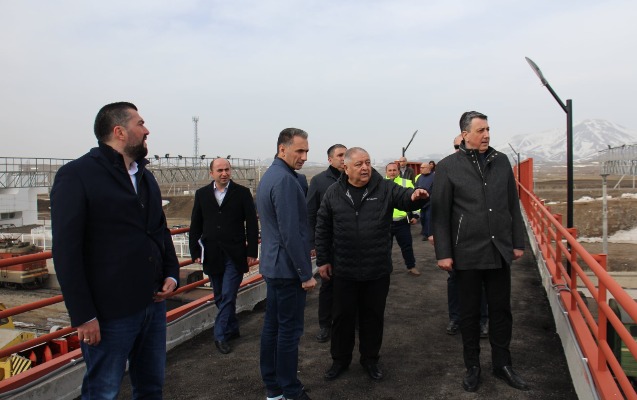 resad-nebiyev-axalkelek-stansiyasinda-gorulmus-islerle-tanis-oldu