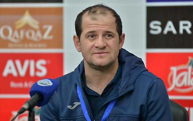 qebele-elmar-baxsiyevle-muqavileni-yeniledi