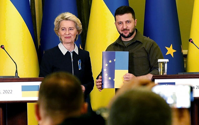 zelenskiye-ai-ye-uzvlukle-bagli-anket-vereqesi-verildi