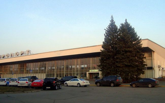 dnepr-hava-limani-vuruldu