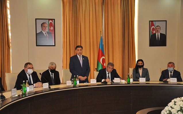 azerbaycan-xalqinin-mudrik-secimi-movzusunda-deyirmi-masa-kecirildi