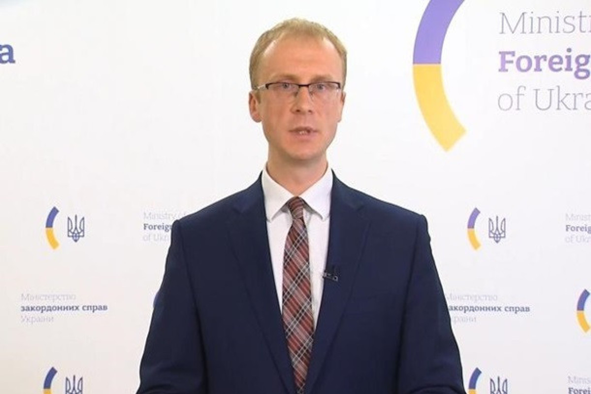 makronun-ruslar-ve-ukraynalilar-qardasdir-aciqlamasina