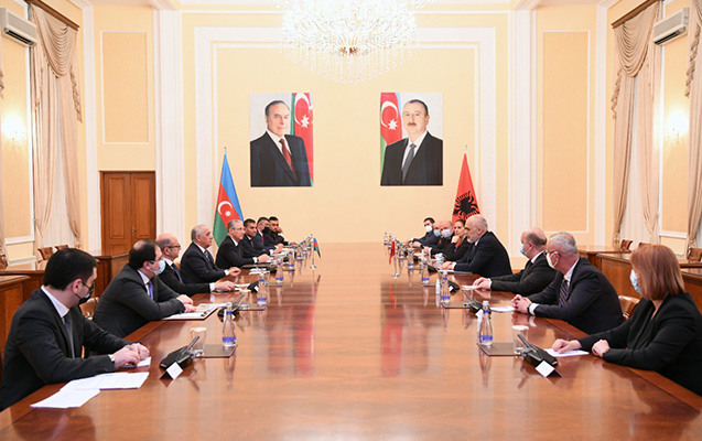 eli-esedov-edi-rama-ile-gorusdu