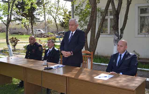 ali-aliyev-sukurbeylide-vetendaslarla-gorus-kecirdi