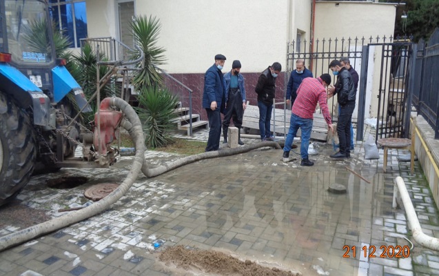 sumqayitdaki-subasmaya-gore-iki-qurum-uz-uze-geldi