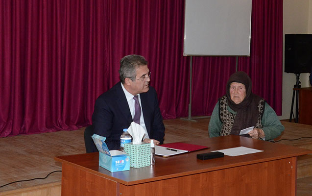 umid-qesebesinde-seyyar-gorus-kecirildi