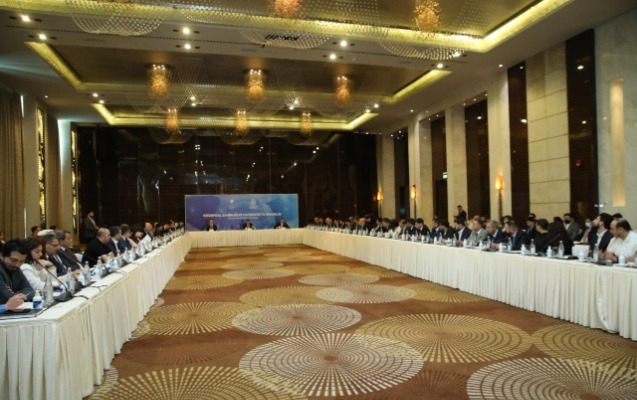 reqemsal-sahibkarligin-perspektivleri-muzakire-edildi