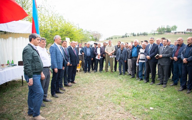 on-uc-arici-kelbecer-yaylaqlarina-yola-salindi