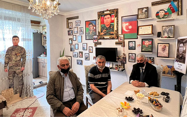 qaradagda-sehid-aileleri-ziyaret-olundu