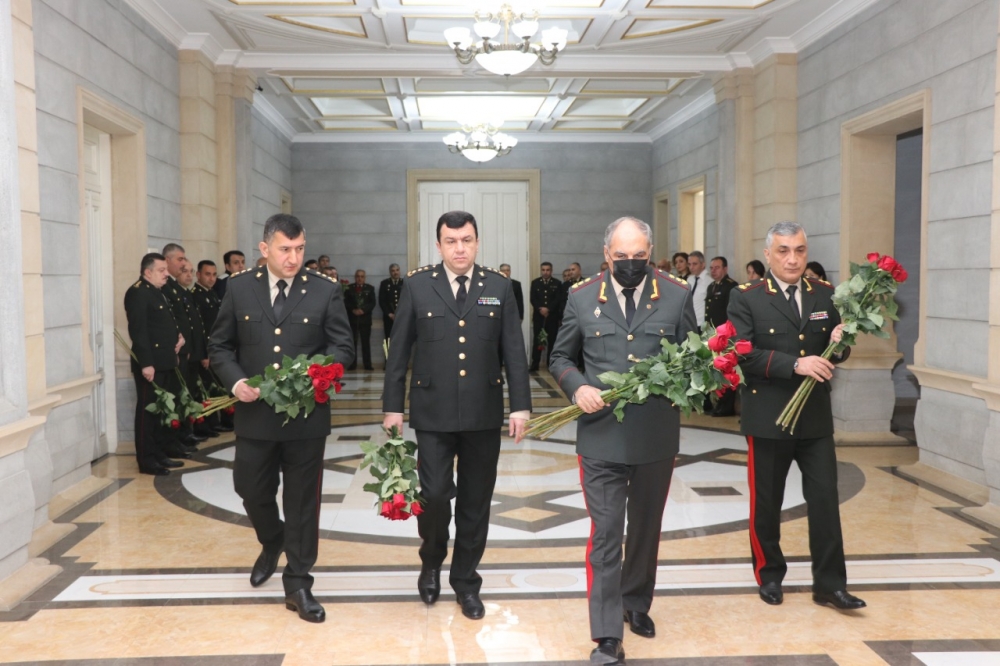 herbi-prokurorluqda-heyder-eliyevin-xatiresi-anildi