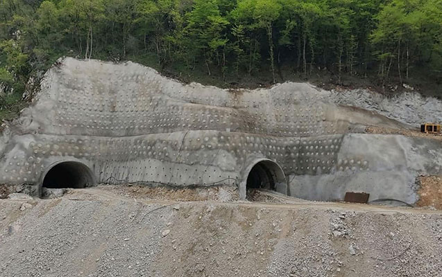 ehmedbeyli-fuzuli-susa-yolundaki-tunellerin-tikintisinden-yeni