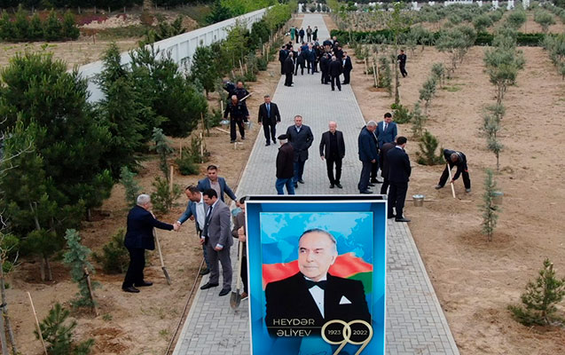 azerenerji-heyder-eliyevin-anadan-olmasinin-99-illiyini-bele-qeyd-etdi
