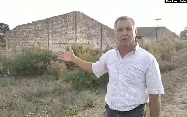 sirvanda-bloqer-niye-hebs-edilib