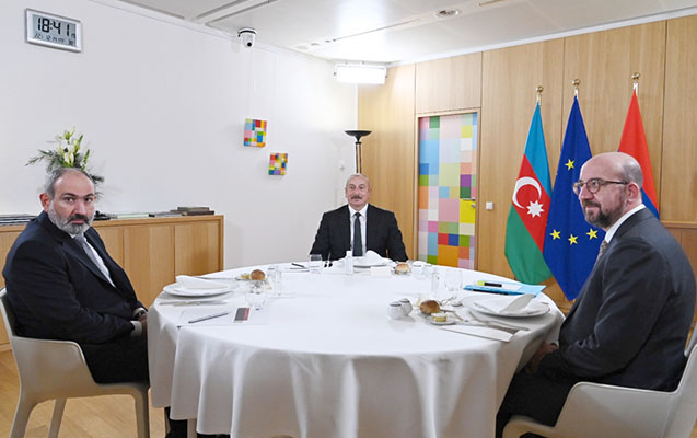 ai-sefiri-ilham-eliyevle-pasinyanin-gorusunden-danisdi