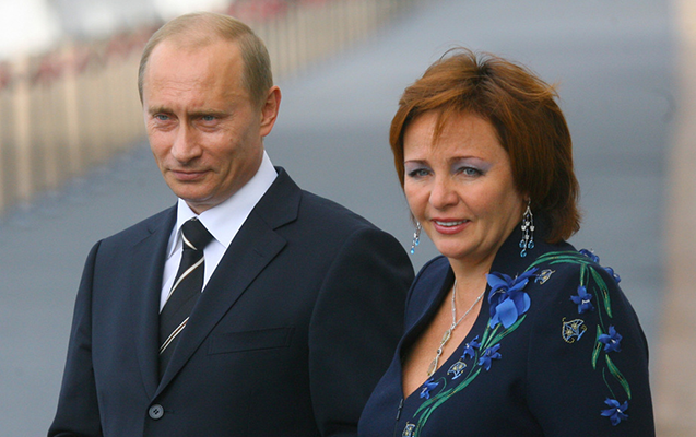 putinin-kecmis-xanimi-ile-qohumlarina-sanksiya-tetbiq-olundu