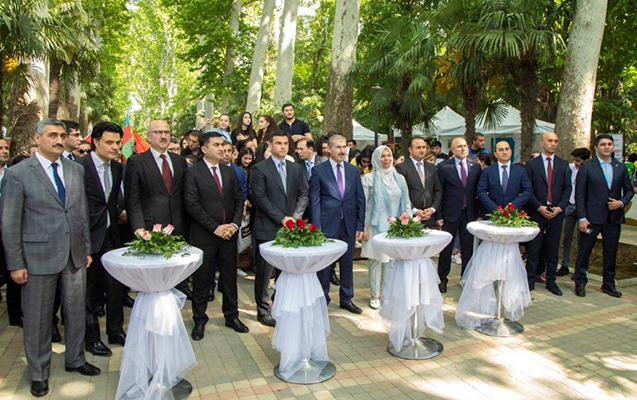 gencede-kob-fest-sergi-satis-yarmarkasi-kecirildi