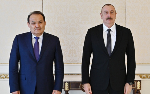 bagdad-amreyev-prezidenti-tebrik-etdi