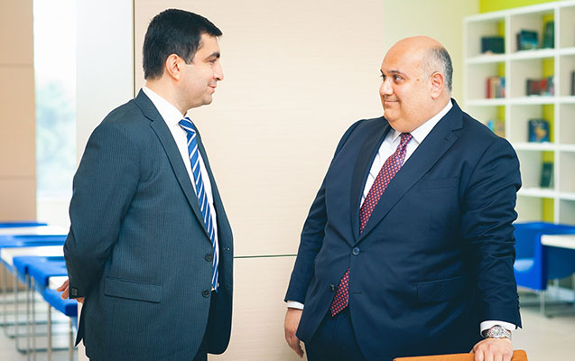 yukselis-musabiqesinin-qalibi-kapital-bank-in-emekdaslari-ile-gorusub