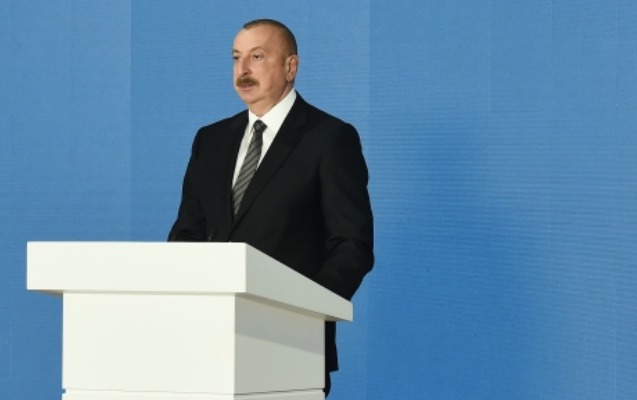 bu-layiheler-cox-murekkeb-siyasi-muhitde-heyata-kecirilib