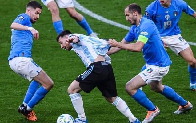 argentina-italiyani-darmadagin-etdi