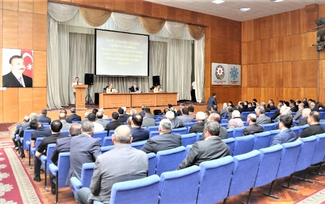 fhn-dynx-bir-nece-rayonda-seminar-musavireler-kecirdi
