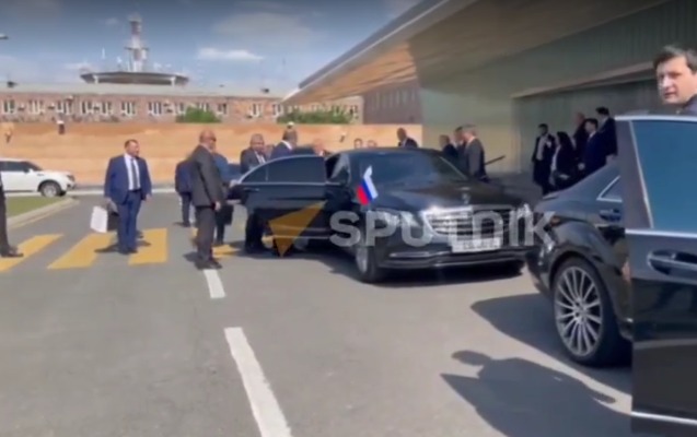 irevanda-lavrovun-teyyaresinin-endiyi-aeroportda-bomba-heyecani