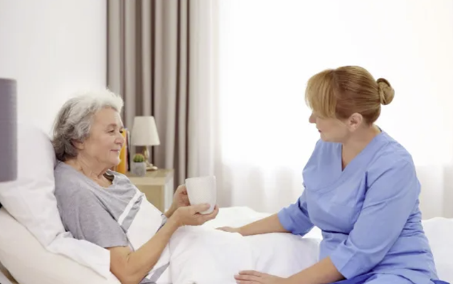 bakida-xeste-baxicisi-evden-200-mine-yaxin-pul-ogurlayib