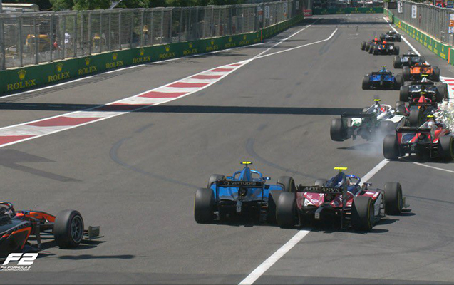 Bakıda “Formula-2” yarışında zəncirvari qəza, bolid yandı